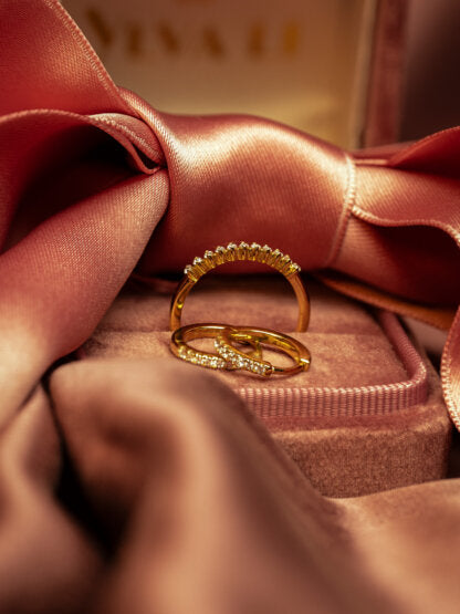 Alliance Diamond Ring Gold