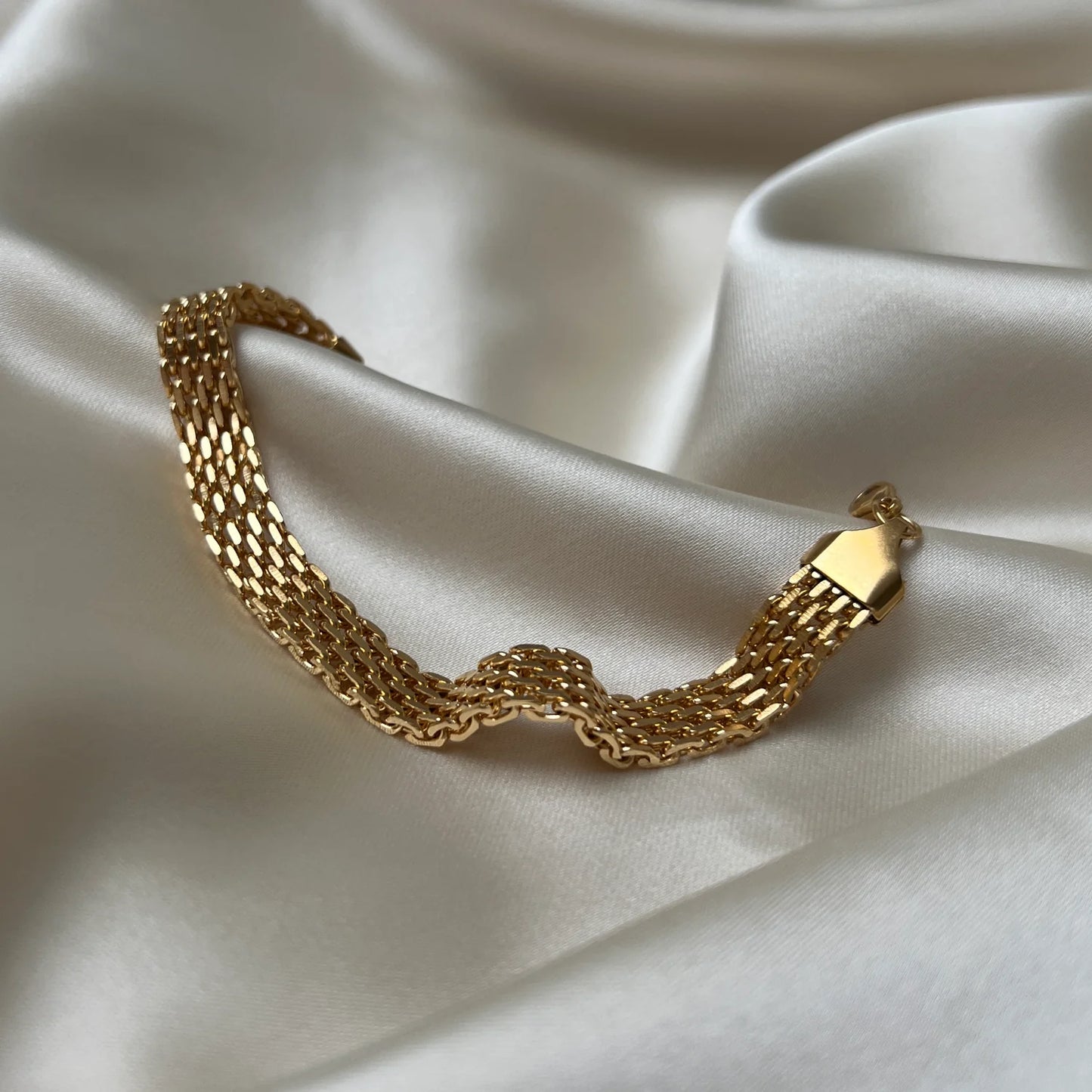 Aster Aurora Bracelet