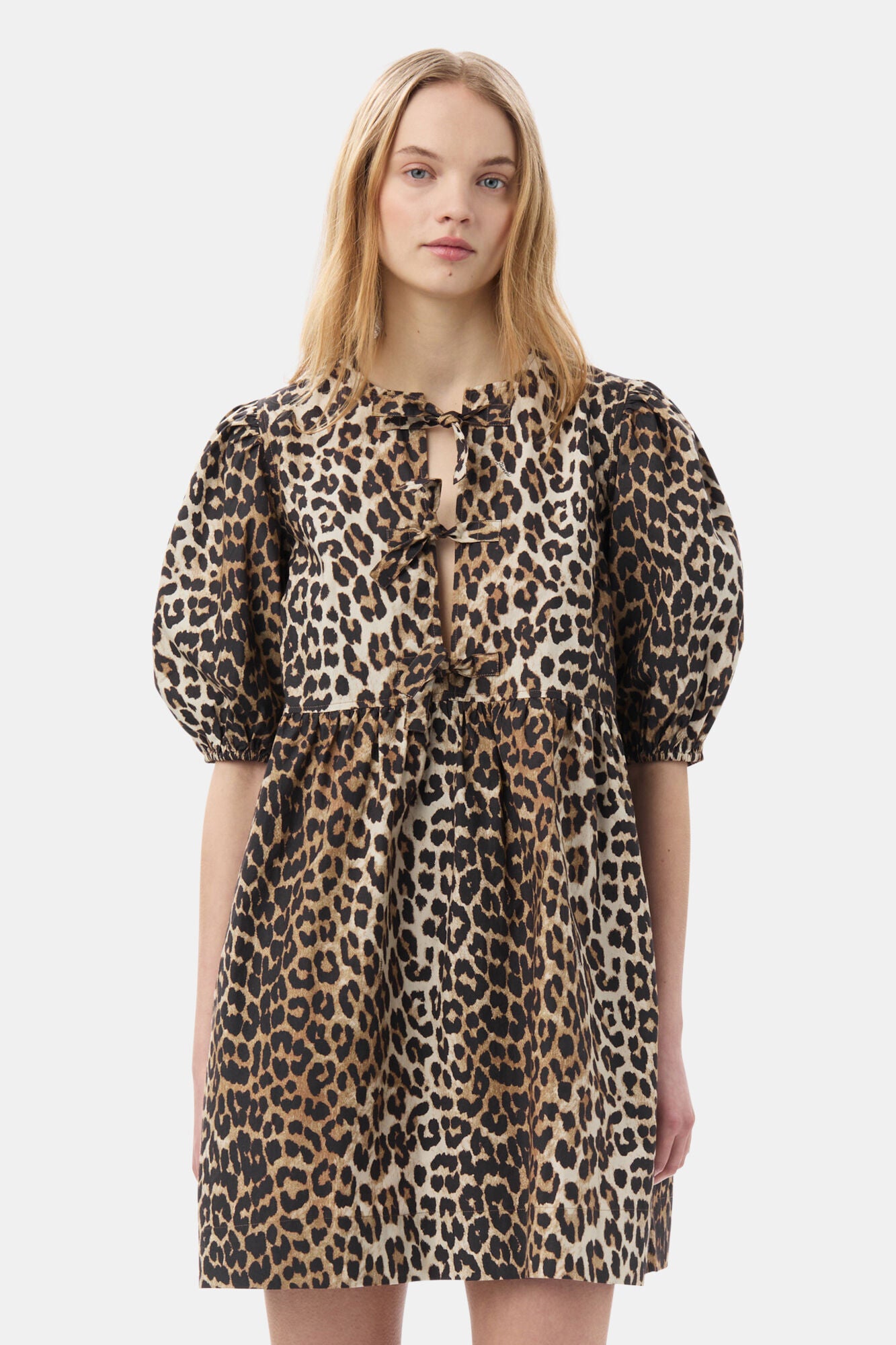 Ganni Leopardklänning med Knyte