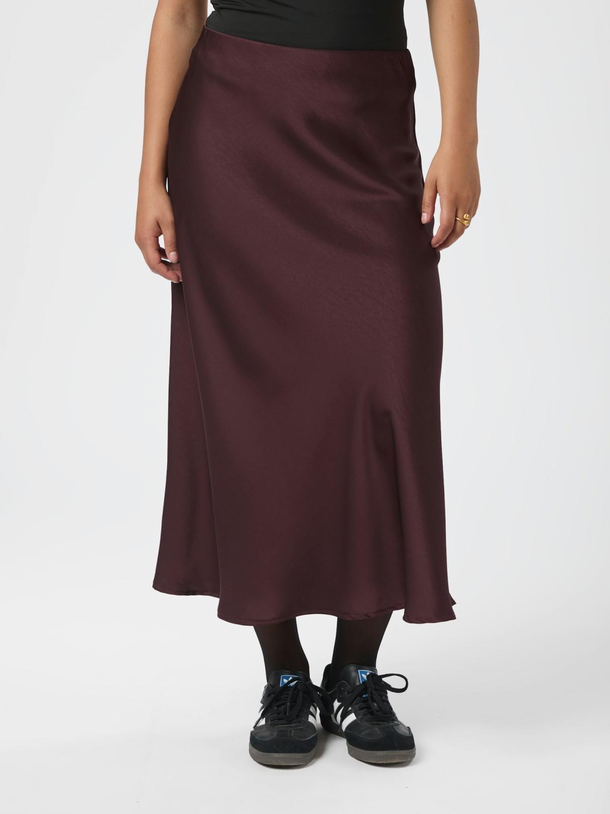 Neo Noir Bovary Skirt Burgundy