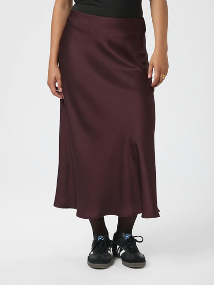 Neo Noir Bovary Skirt Burgundy