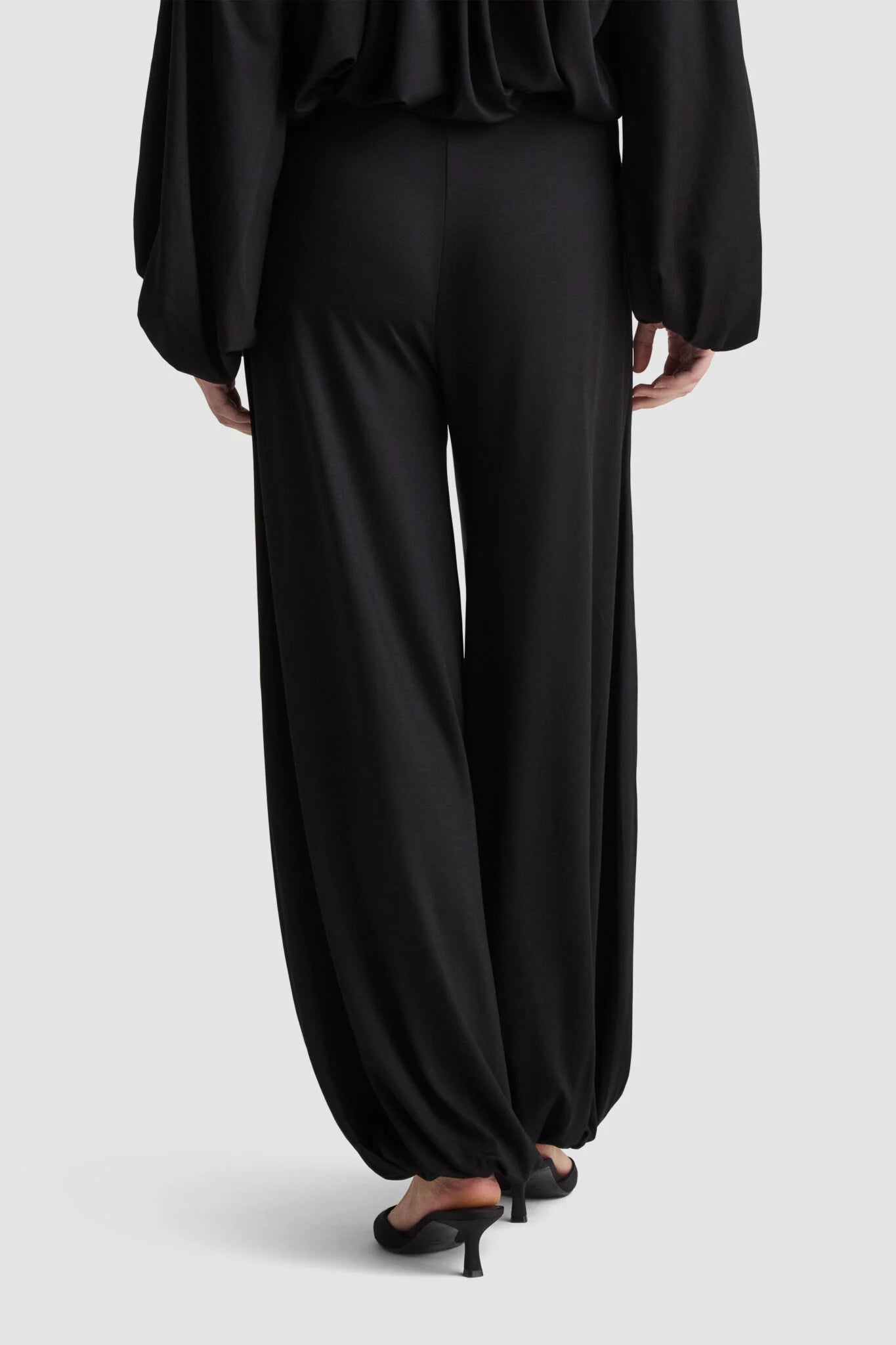 Residus Caracas Pants Black