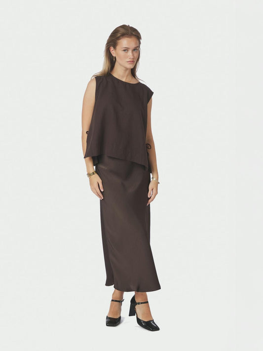 Neo Noir Bovary Skirt Dark Brown
