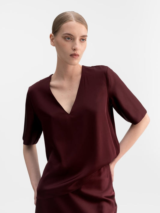 Ahlvar Yoli V-Neck Blouse