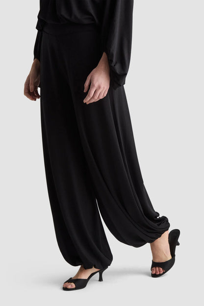 Residus Caracas Pants Black