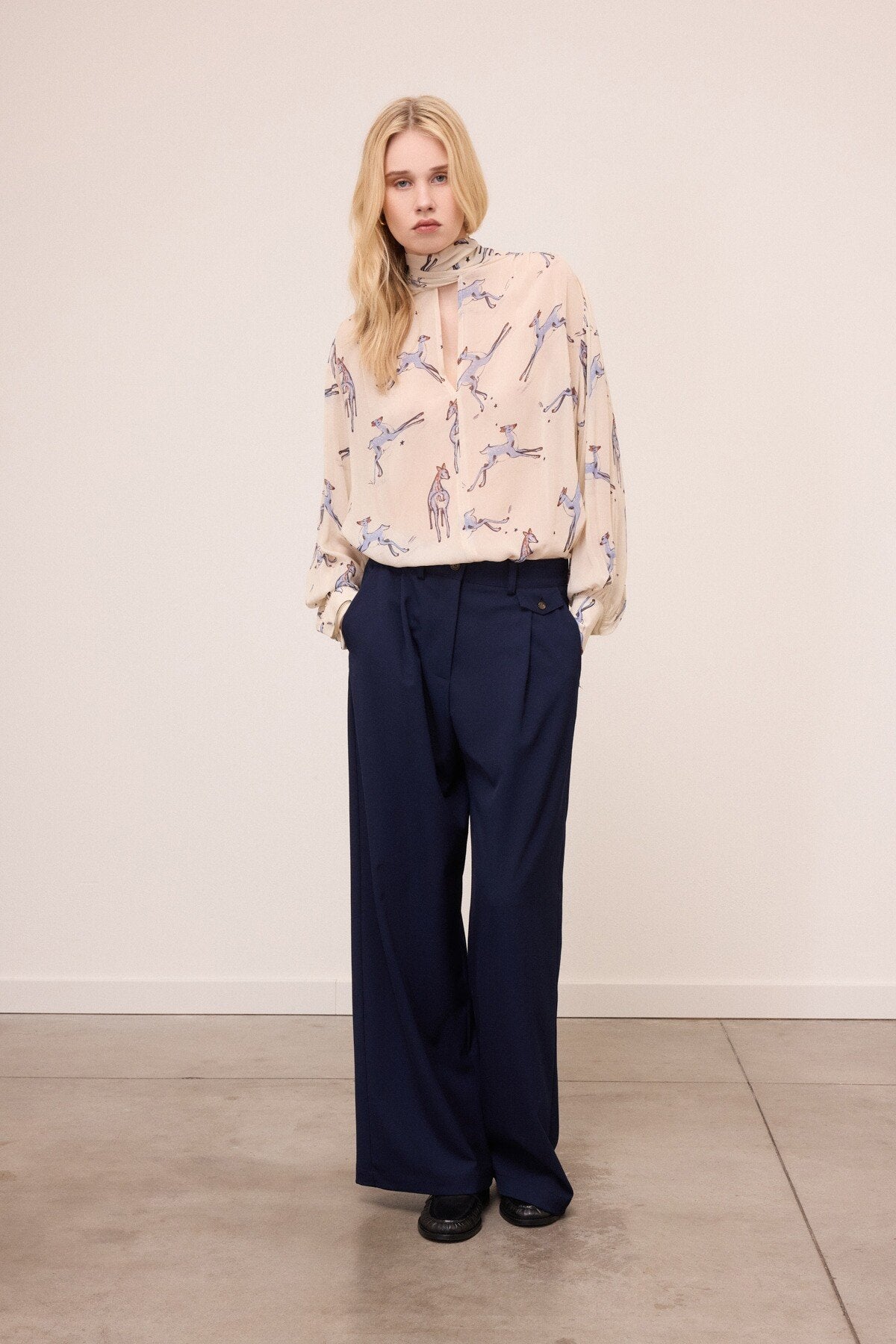 Otto D´ame Bow Shirt
