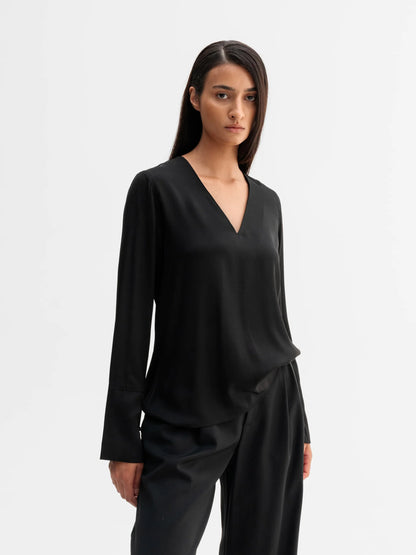 Ahlvar Kelly V-Neck Silk Blouse Black