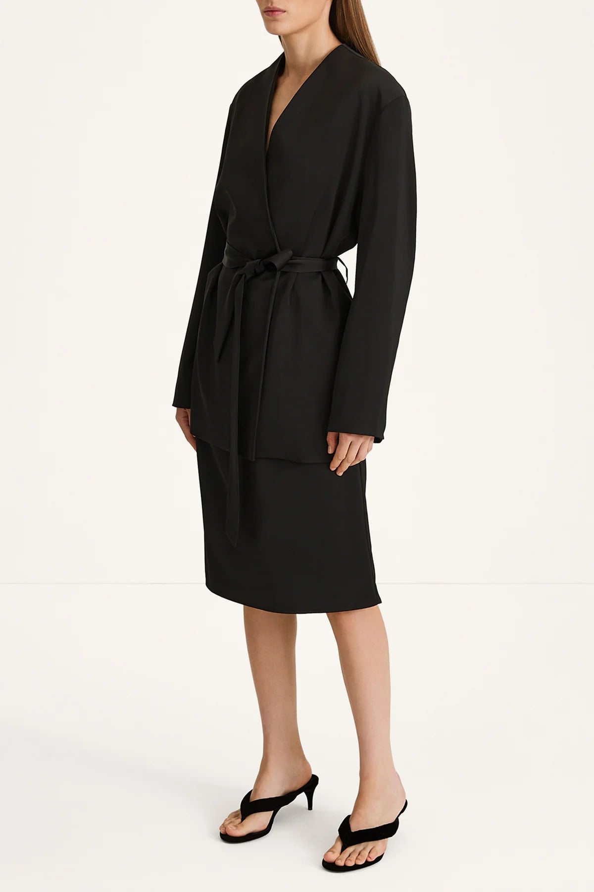 Stylein Maggiano Belted Satin Blazer