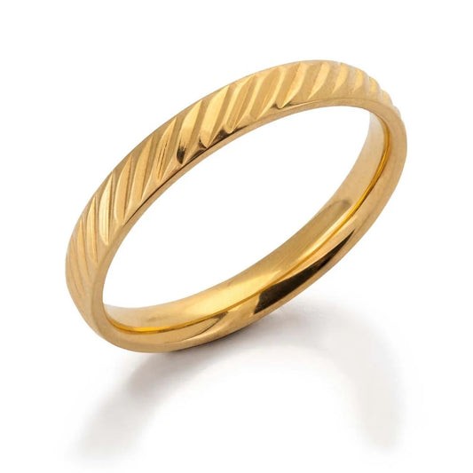 Oblique Olga Ring