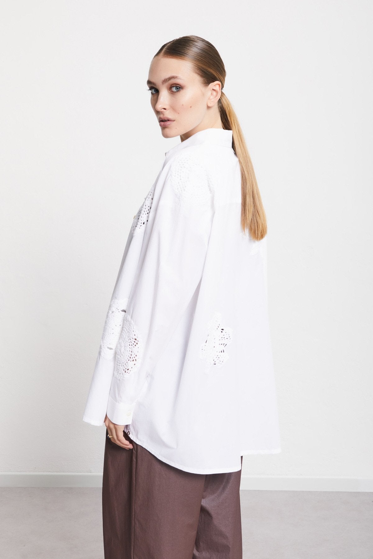 Ottod´ame Crochet Shirt
