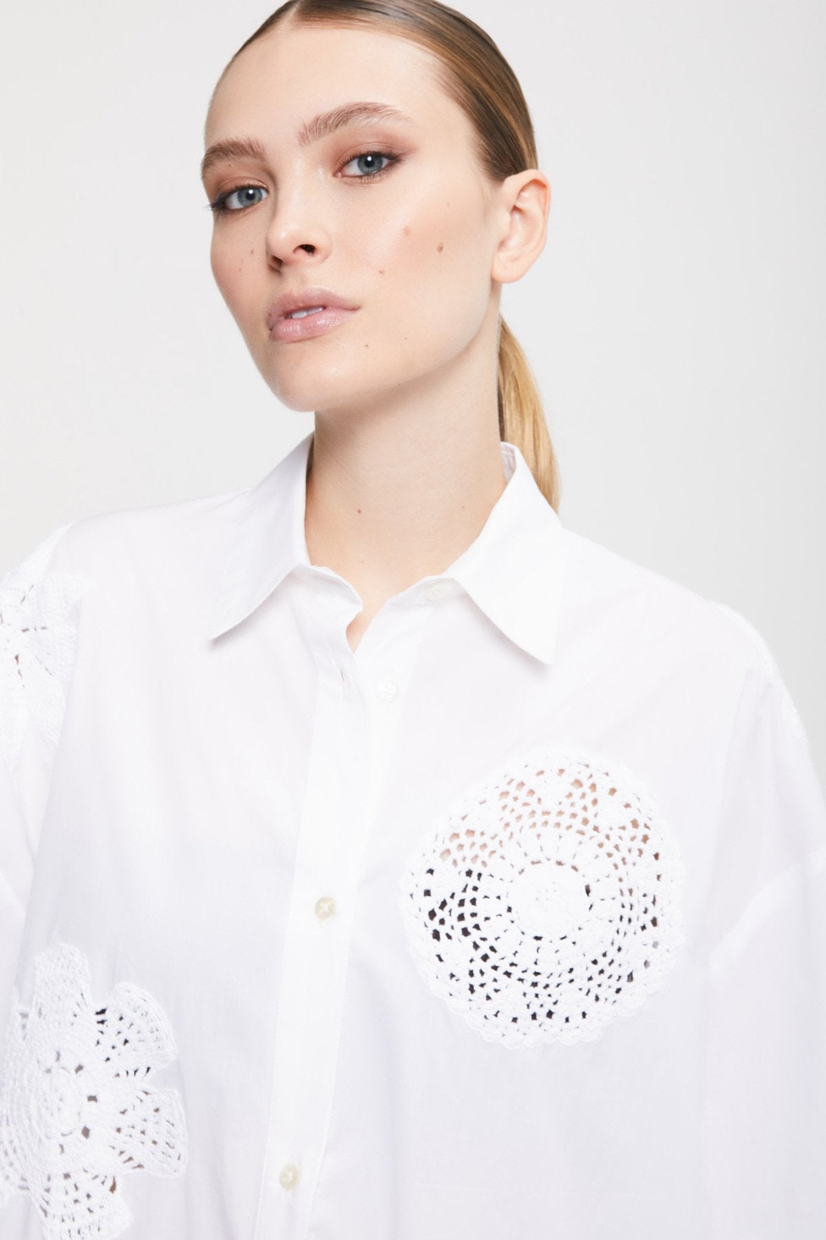 Ottod´ame Crochet Shirt