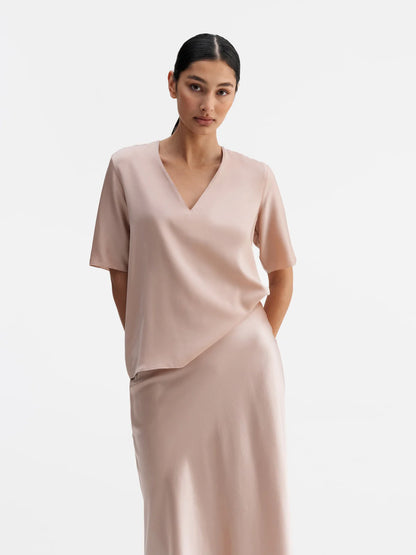 Ahlvar Yoli V-Neck Blouse